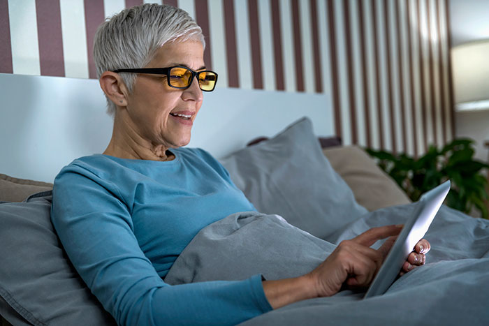 Blue Light Blocking Glasses - Do Your Eyes a Favour